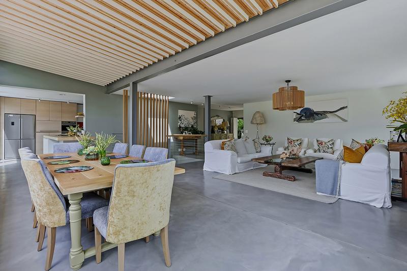 4 Bedroom Property for Sale in Hout Bay Western Cape